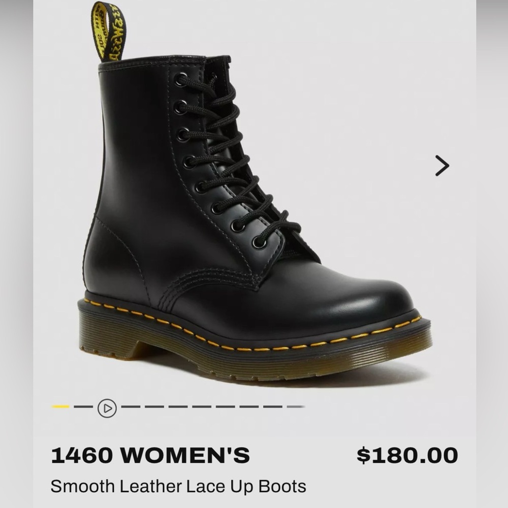 Dr Martens 1460 black leather boot - size 10 women’s